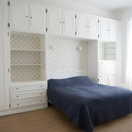 La Maison De Famille بيت للعطل