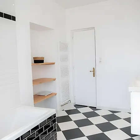 بيت للعطل La Maison De Famille Luçon