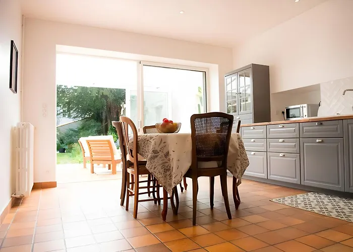 La Maison De Famille * Lucon