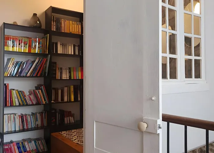 La Maison De Famille